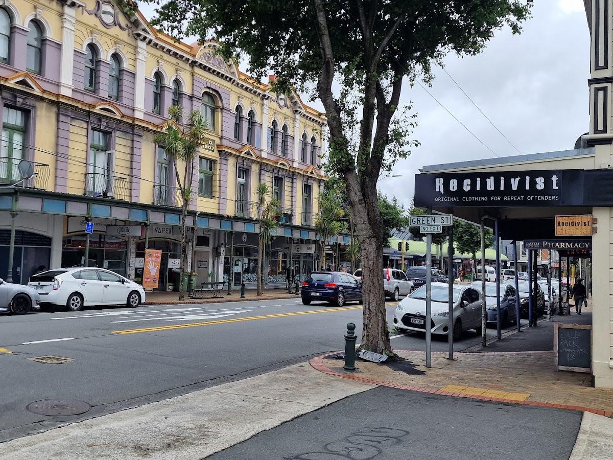 Riddiford Street, Newtown, outside the cafe